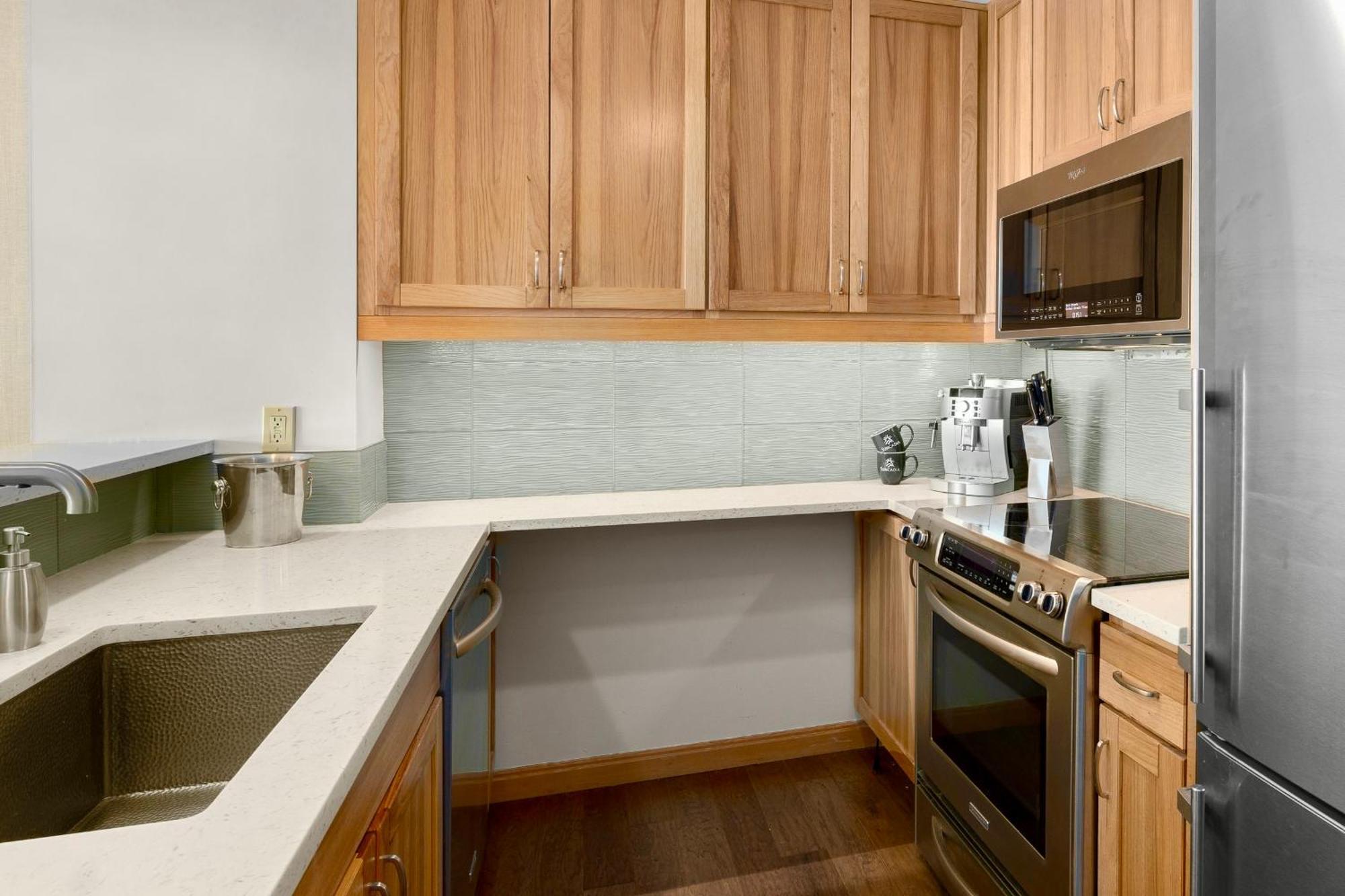 The Best Luxury River View Full Apartment Lodge Unit - 5049 克利埃勒姆 外观 照片